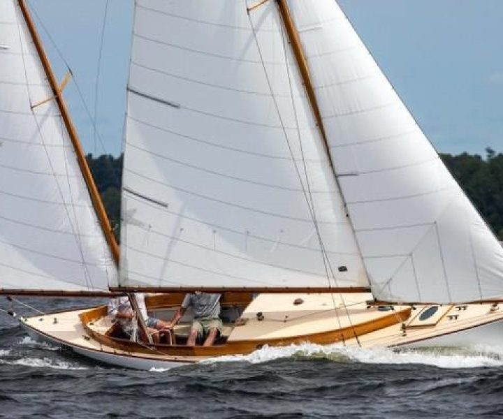 1974-herreshoff-rozinante-sail-9914425-20250818191205831-1