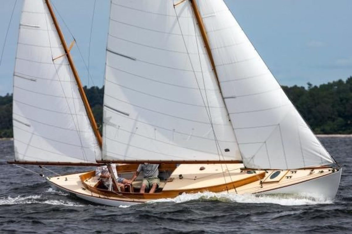 1974-herreshoff-rozinante-sail-9914425-20250818191205831-1