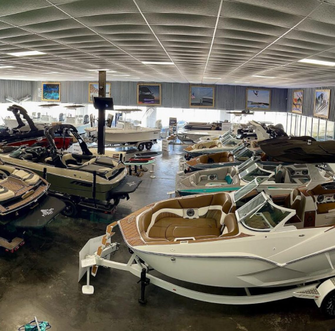 welcome-to-pier-105-marina-img